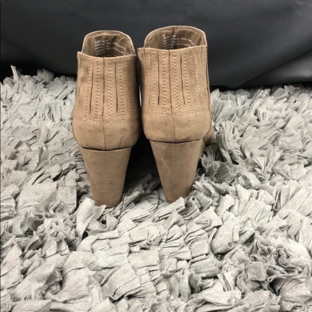 Wedged booties - Picture 2 of 4